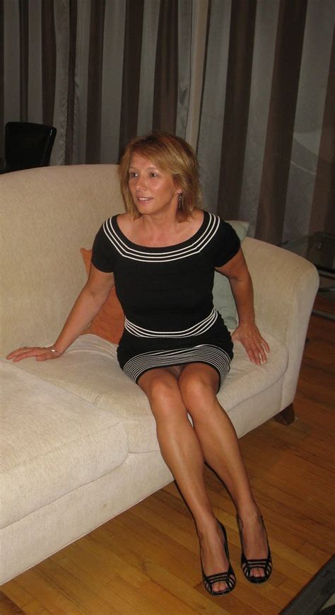 Milf Upskirt Porn Videos 